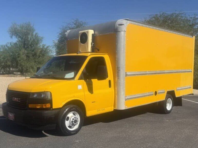 2018 GMC Savana
