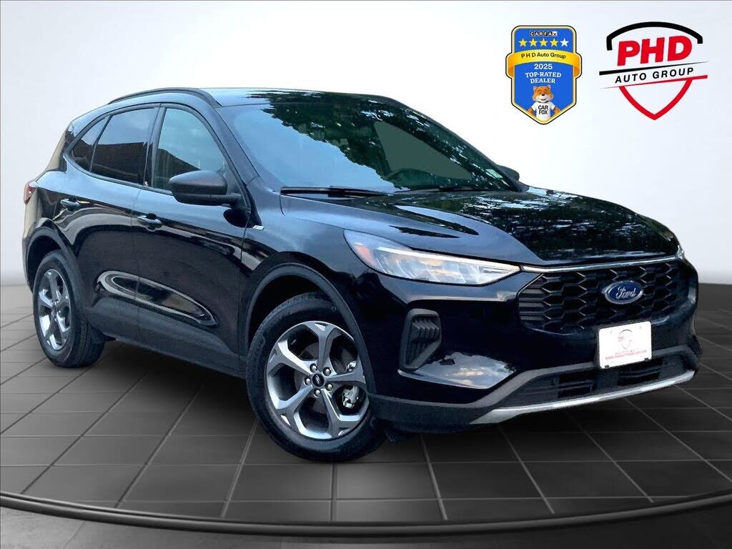 2025 FORD Escape