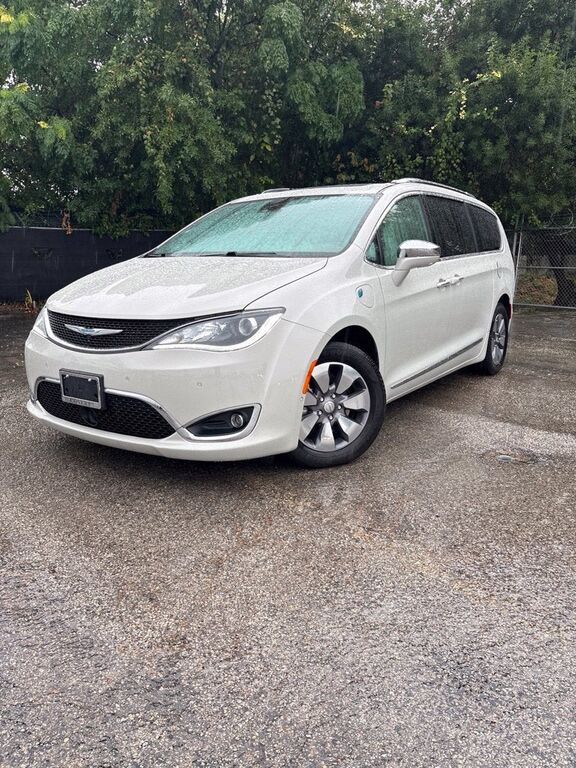 2020 CHRYSLER Pacifica