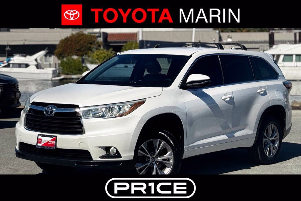 2016 TOYOTA Highlander