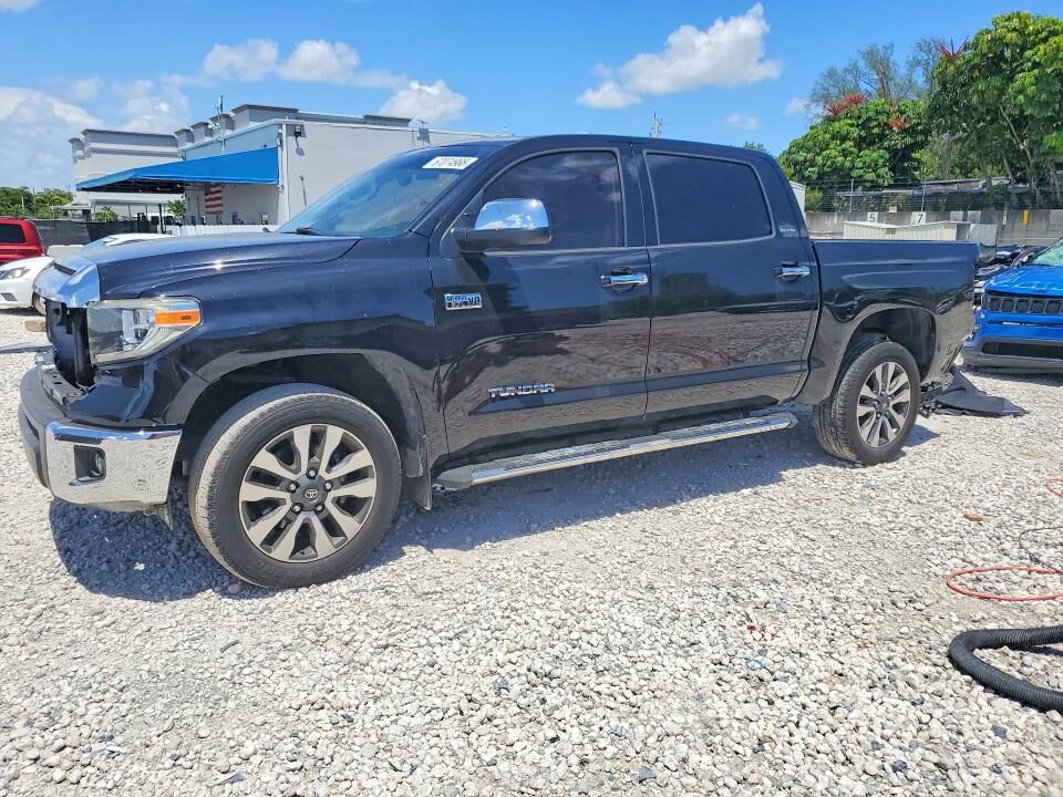 2020 TOYOTA Tundra