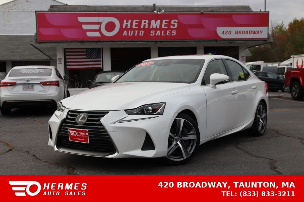 2017 LEXUS IS