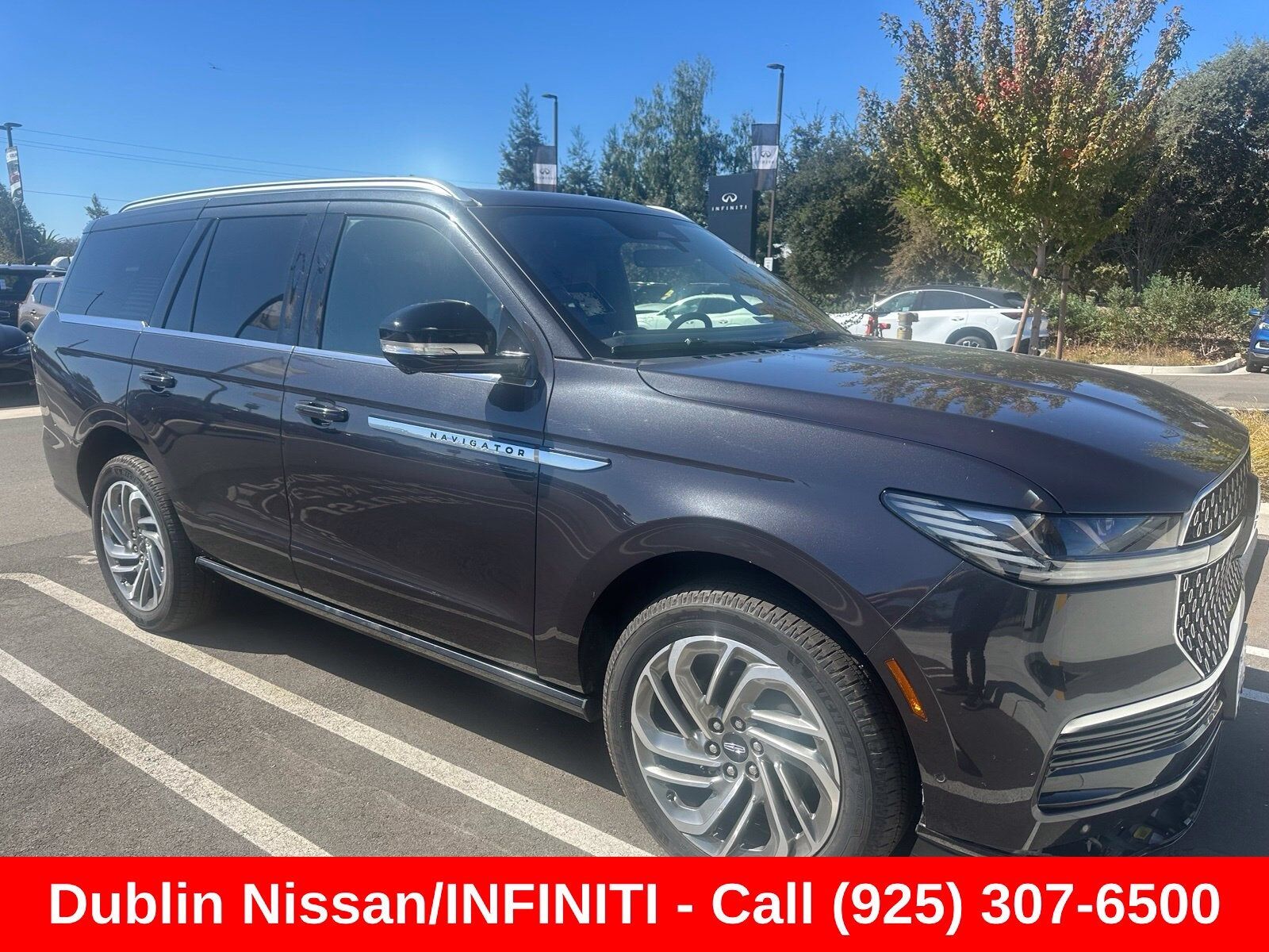 2025 LINCOLN Navigator