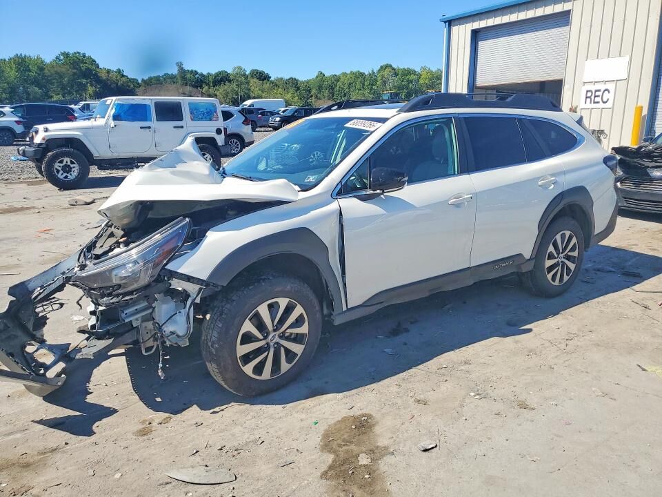 2025 SUBARU Outback