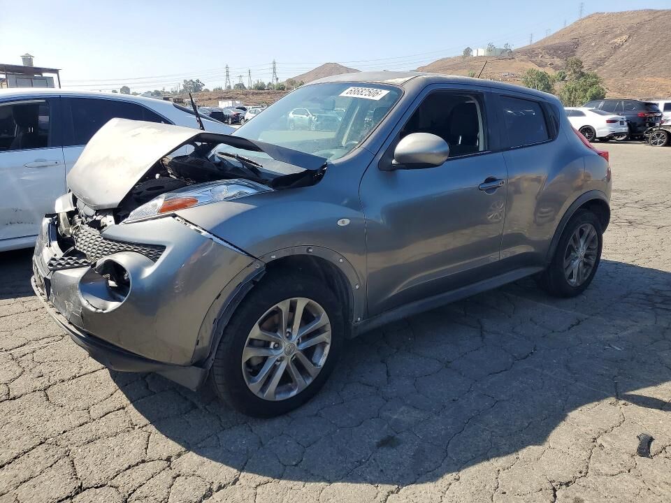 2014 NISSAN Juke
