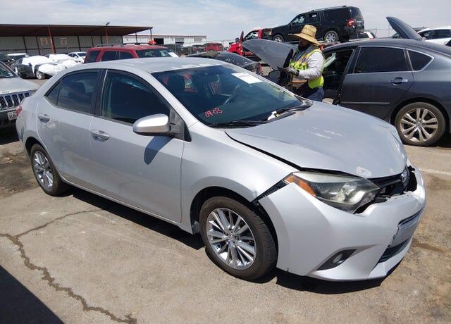 2014 TOYOTA Corolla