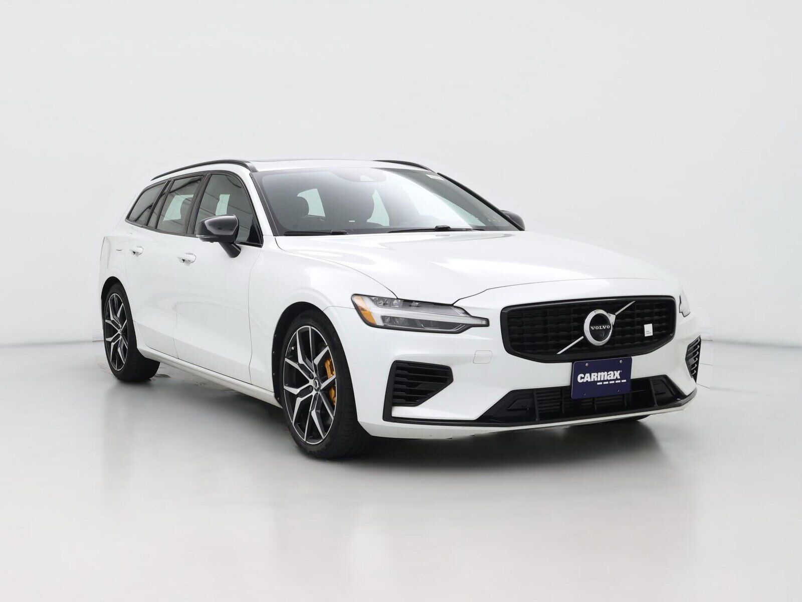 2021 VOLVO V60