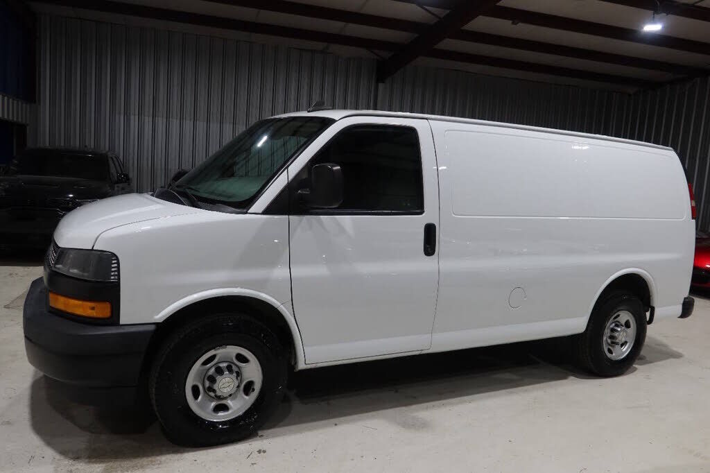 2021 CHEVROLET Express