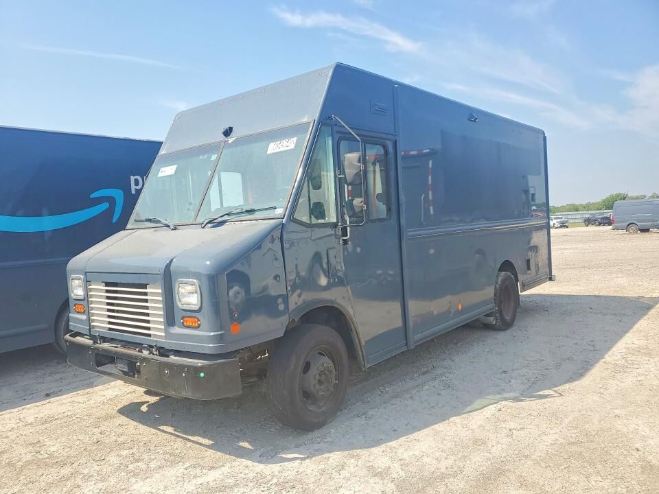 2020 FORD Commercial Chassis