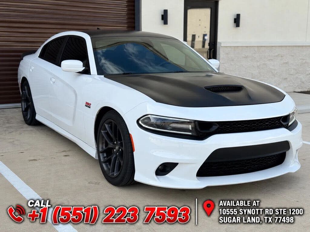 2021 DODGE Charger