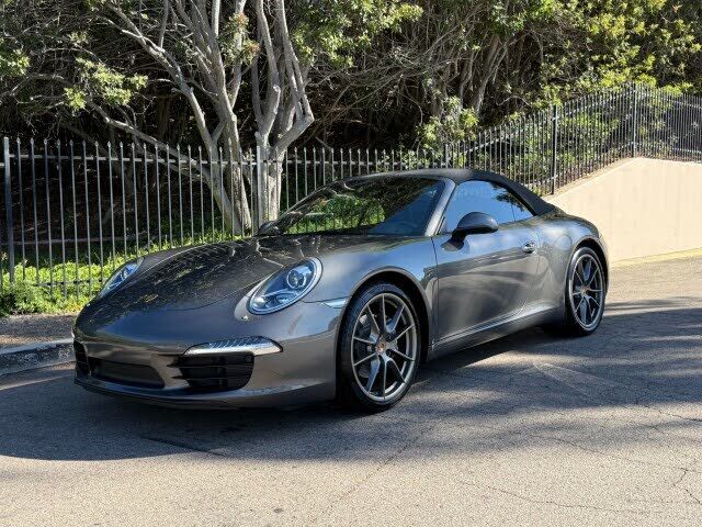 2012 PORSCHE 911