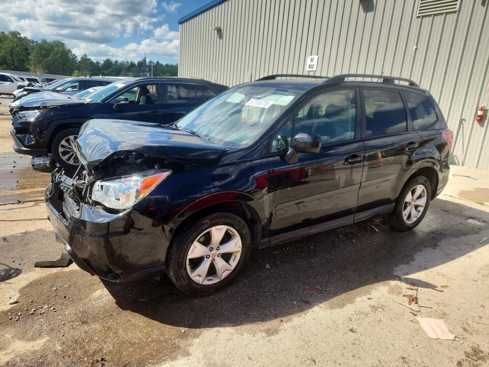 2015 SUBARU Forester