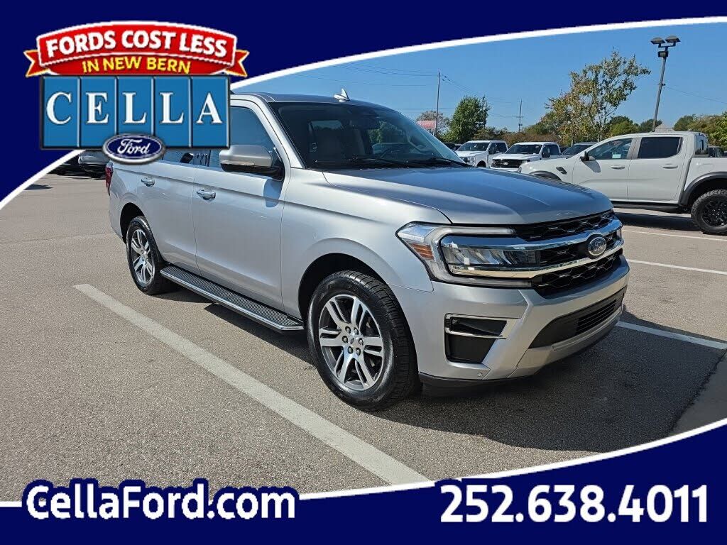 2022 FORD Expedition