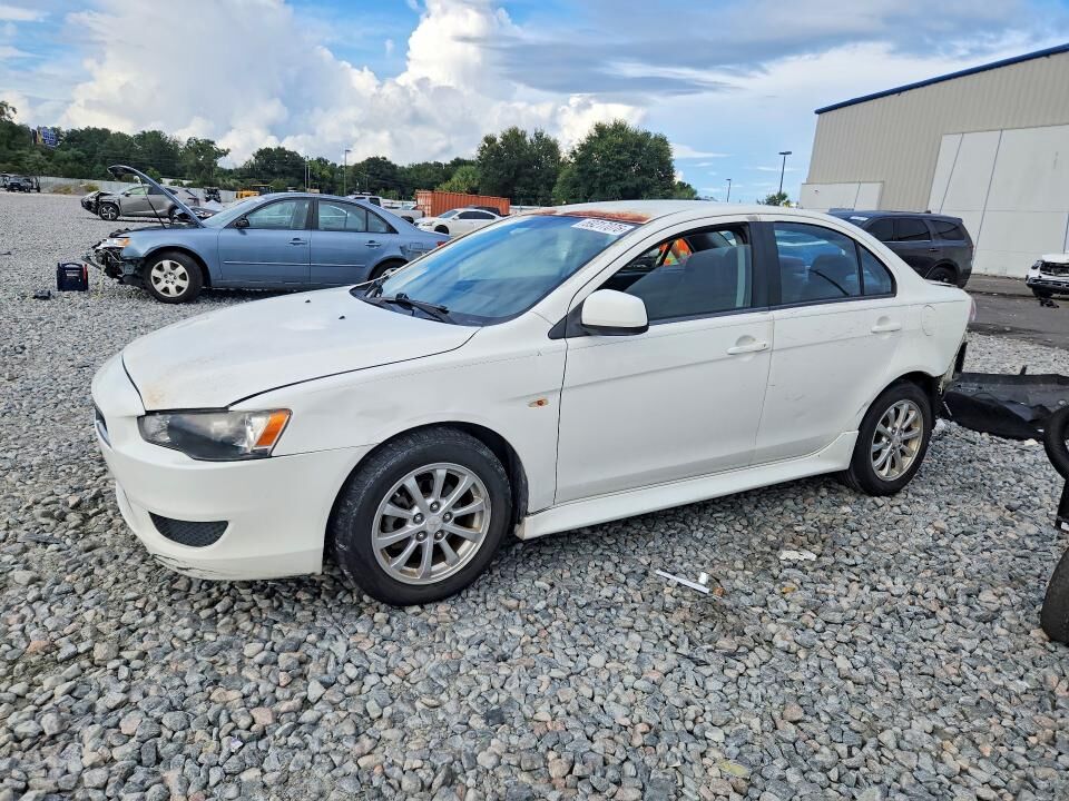 2013 MITSUBISHI Lancer