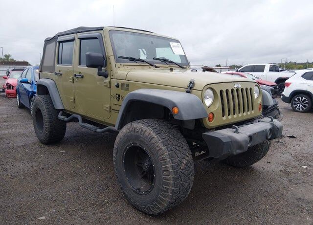 2013 JEEP Wrangler