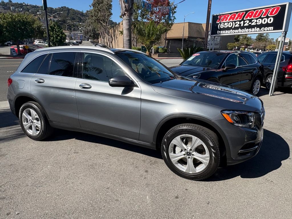 2017 MERCEDES-BENZ GLC-Class