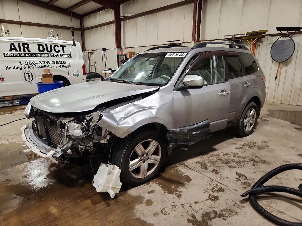 2010 SUBARU Forester