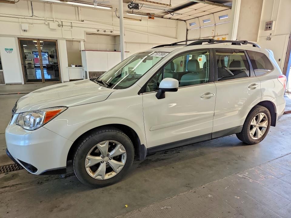 2015 SUBARU Forester