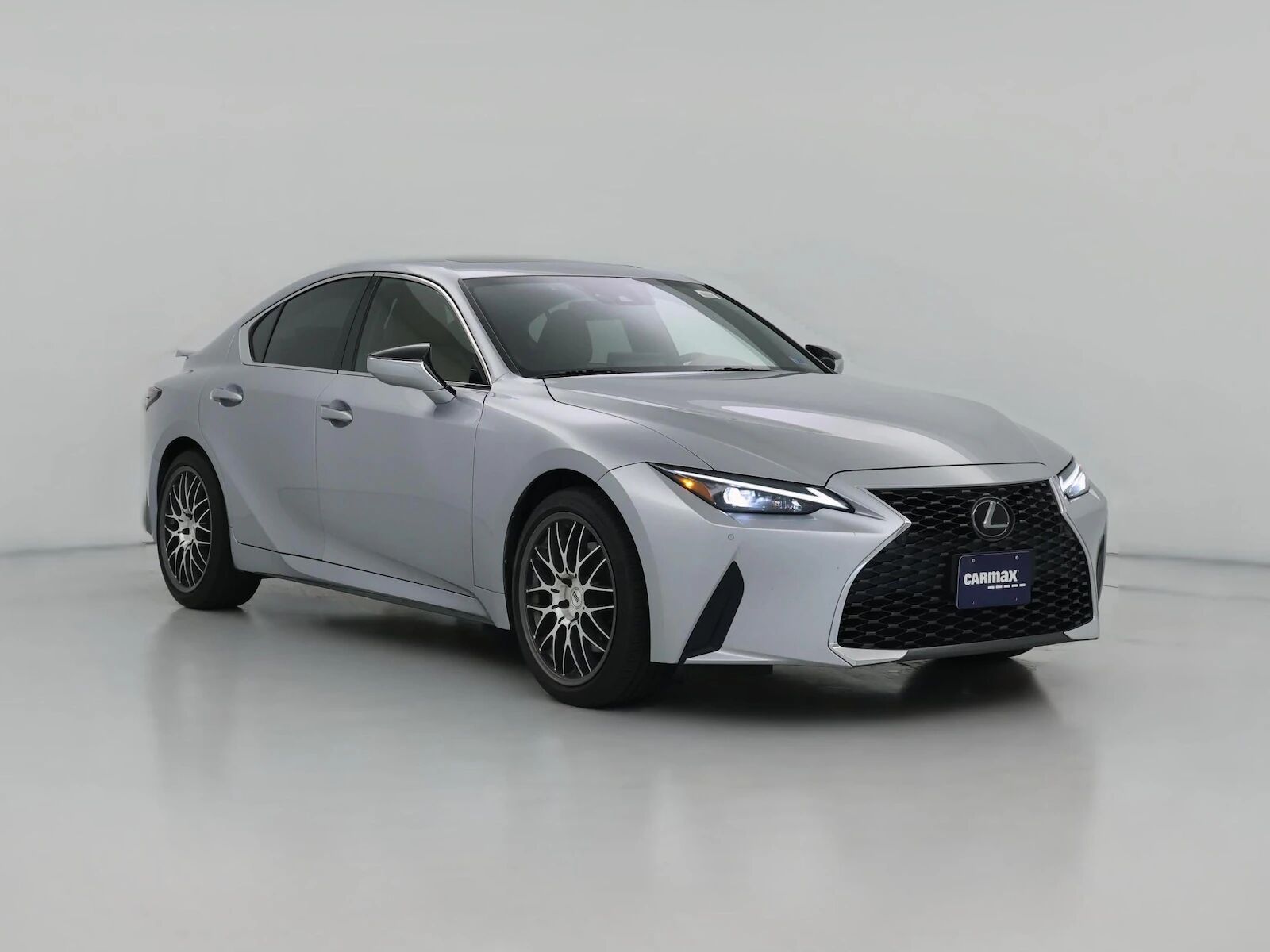 2021 LEXUS IS