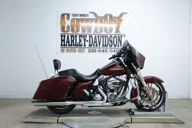 2015 HARLEY DAVIDSON Street Glide