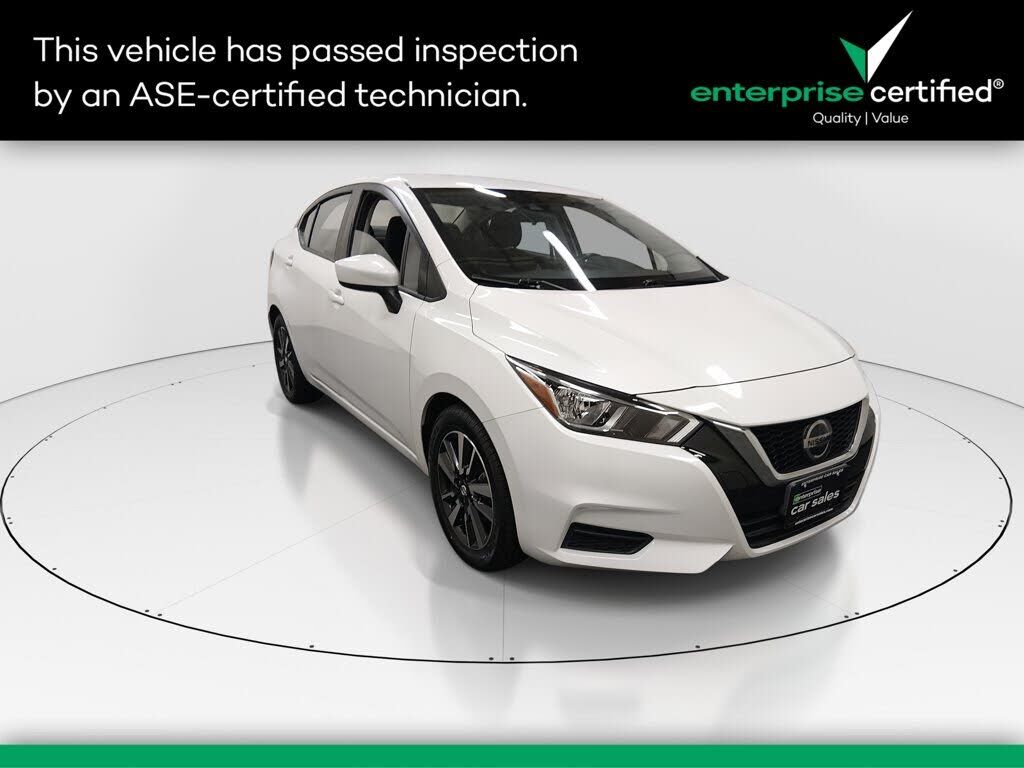 2022 NISSAN Versa