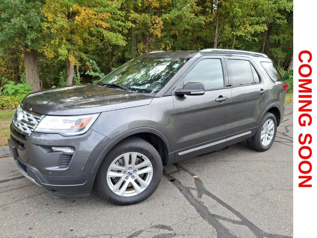 2019 FORD Explorer