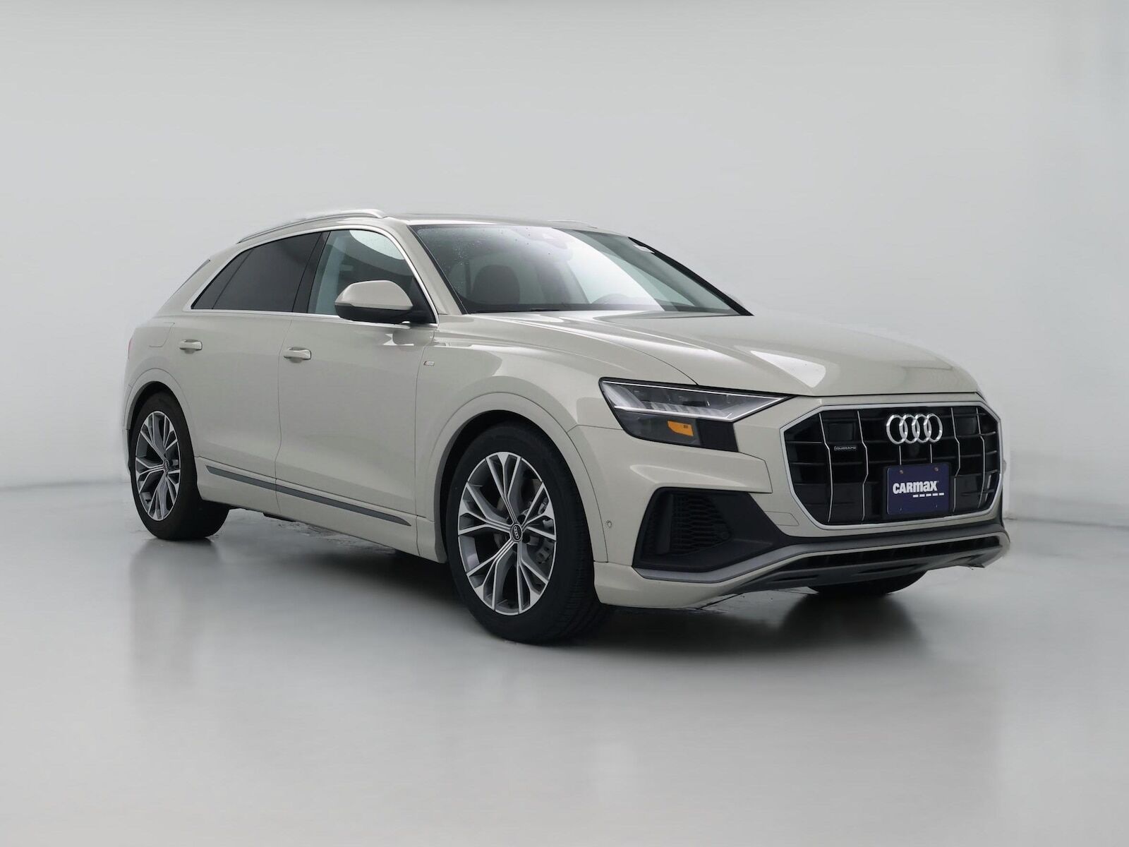 2021 AUDI Q8