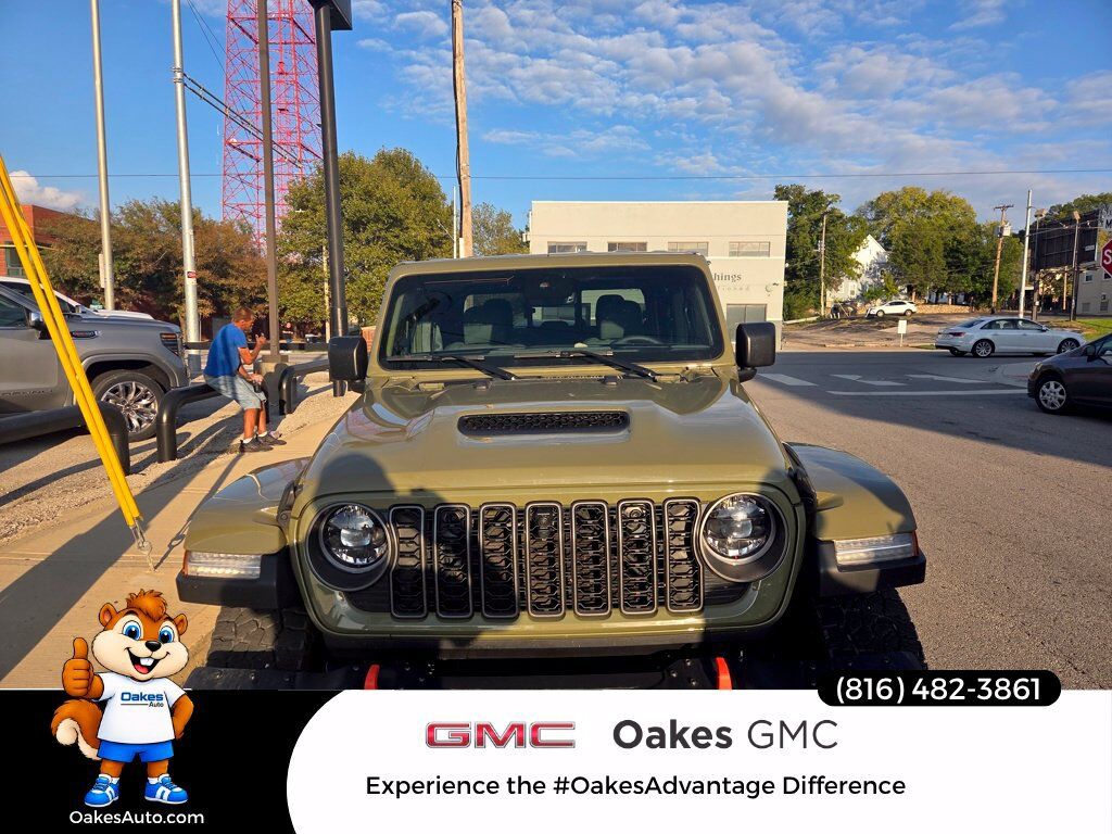 2025 JEEP Gladiator