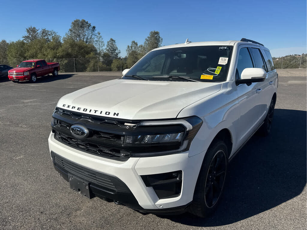 2023 FORD Expedition