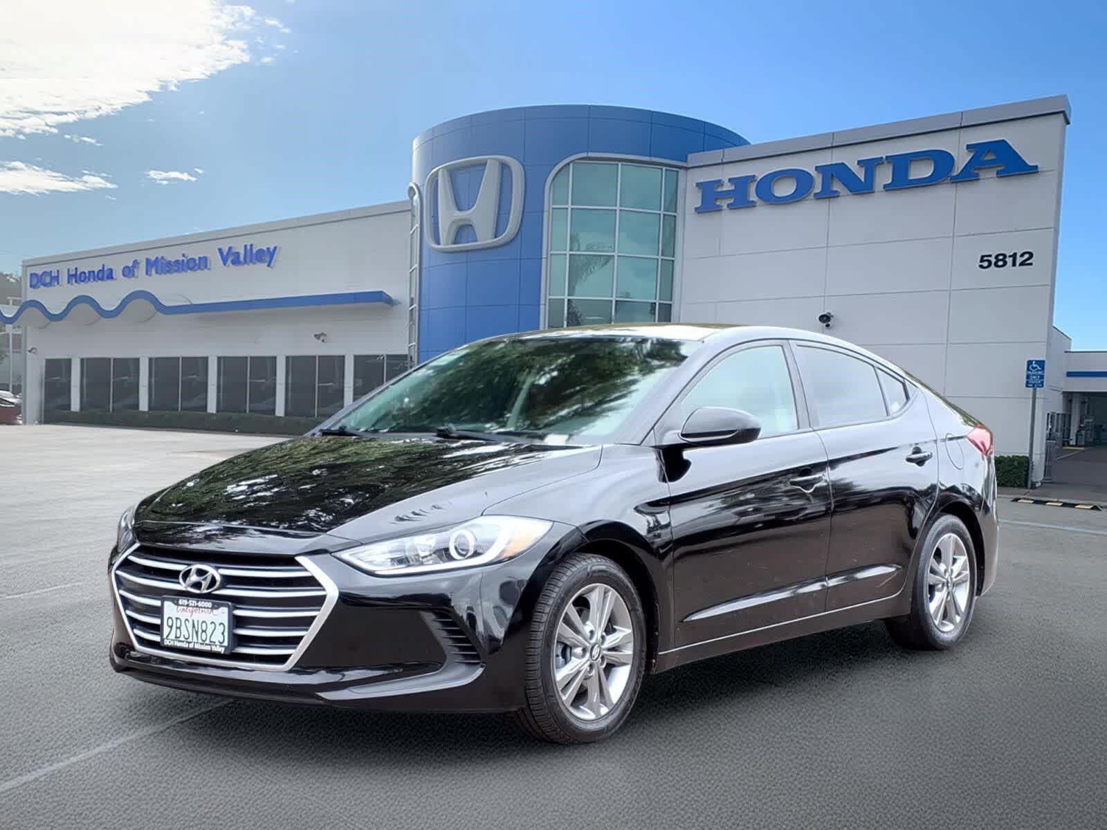 2017 HYUNDAI Elantra