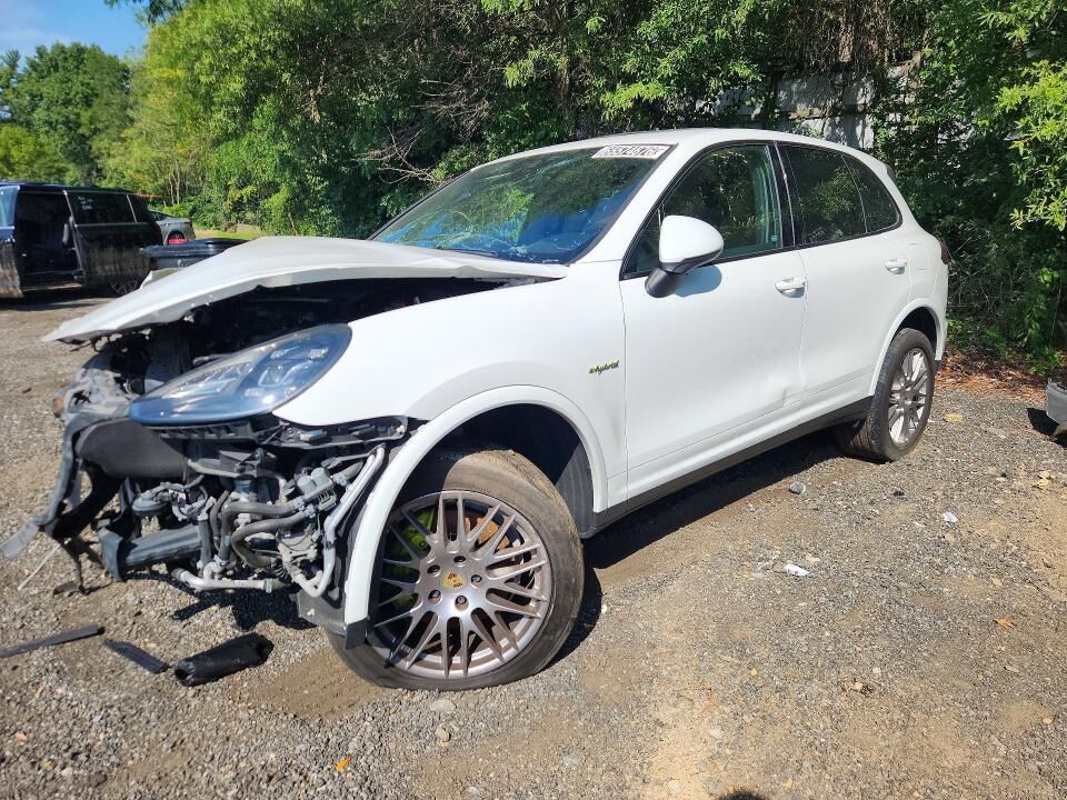 2018 PORSCHE Cayenne