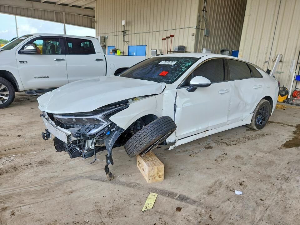 2025 KIA K5