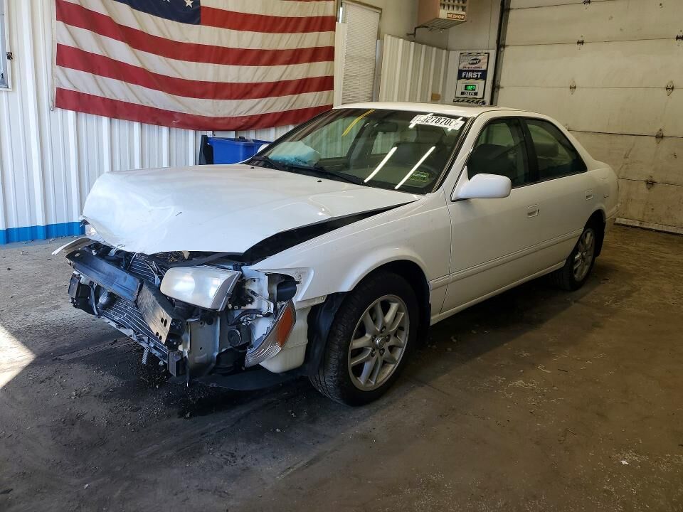 2000 TOYOTA Camry