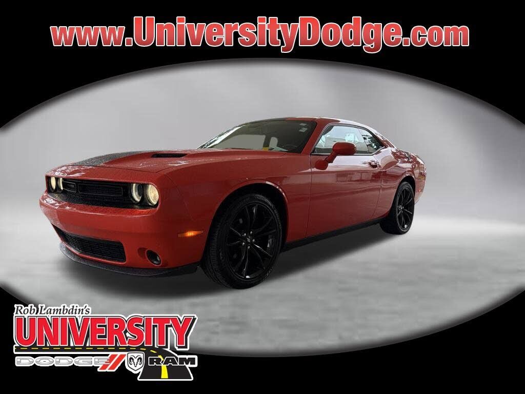 2017 DODGE Challenger