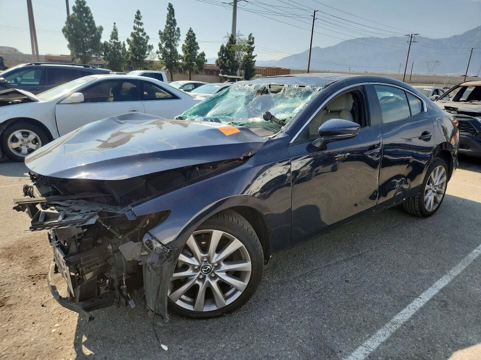 2023 MAZDA Mazda3