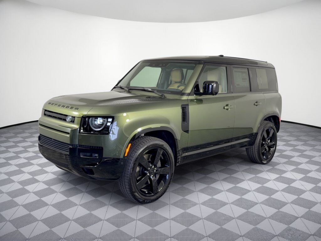 2026 LAND ROVER Defender