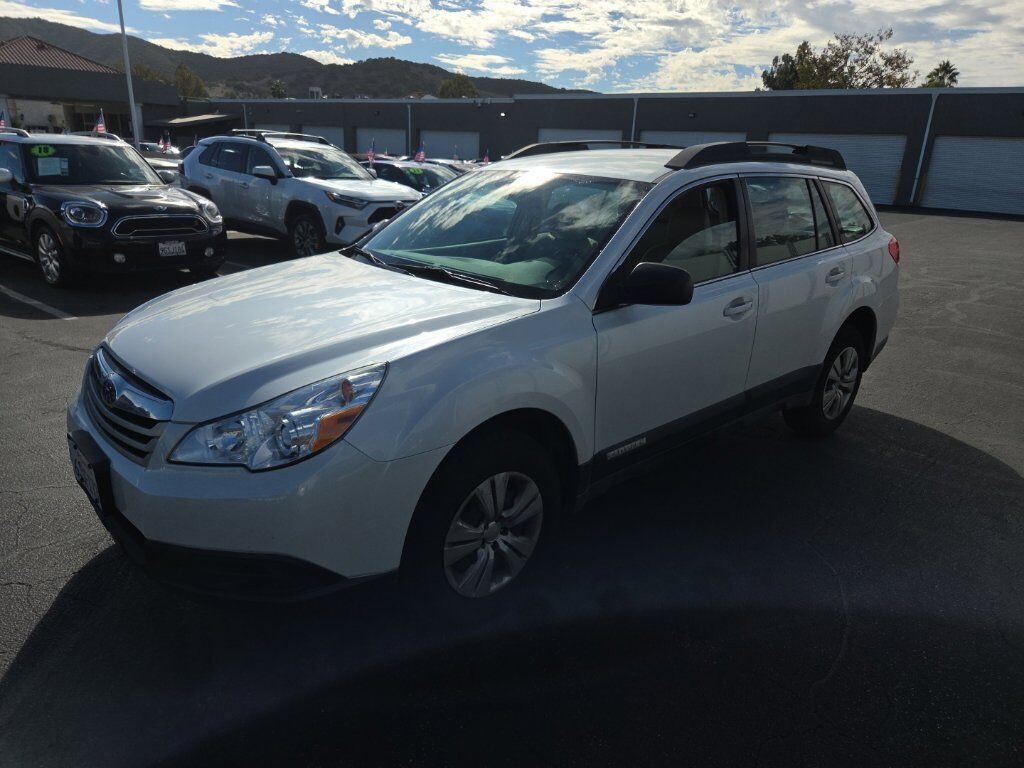 2012 SUBARU Outback