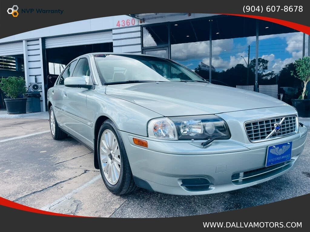 2004 VOLVO S80
