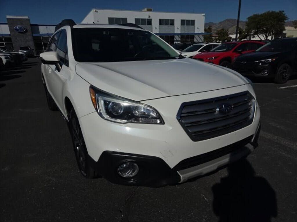 2016 SUBARU Outback