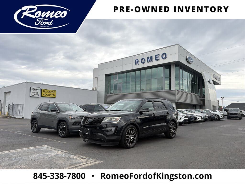 2016 FORD Explorer