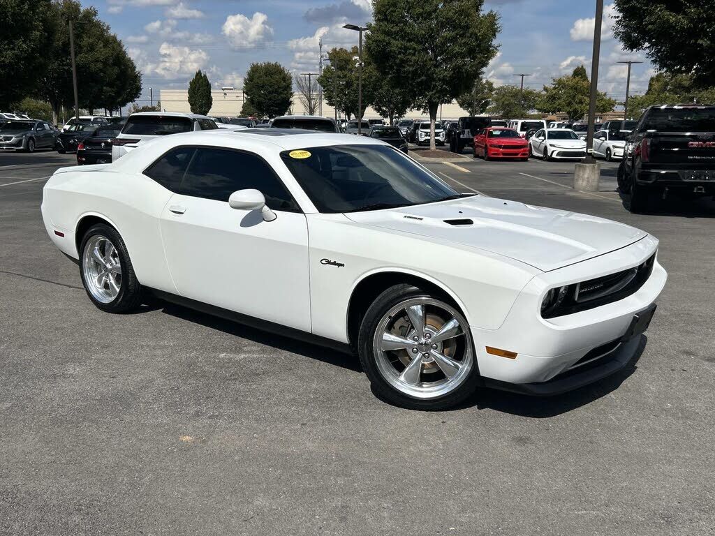 2011 DODGE Challenger