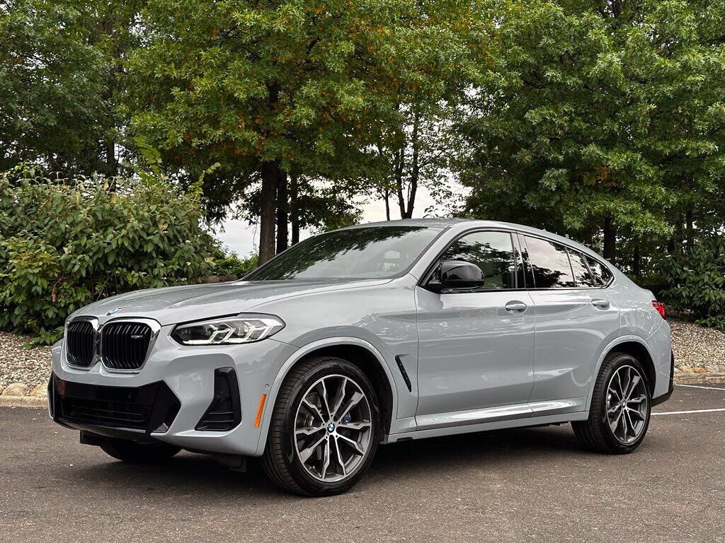 2023 BMW X4