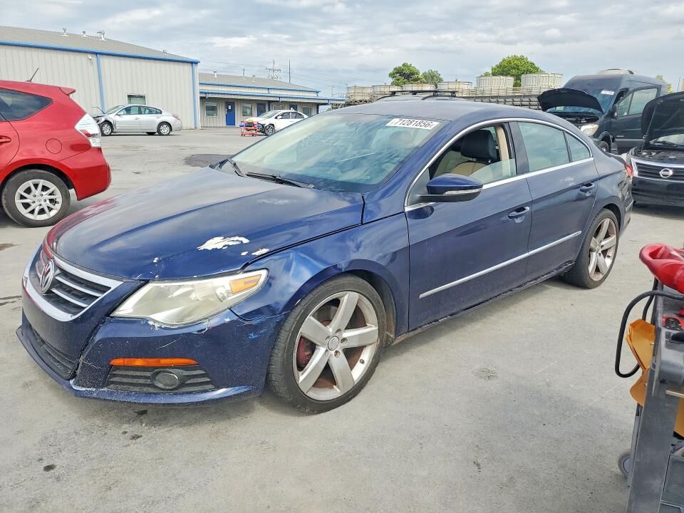 2011 VOLKSWAGEN Passat