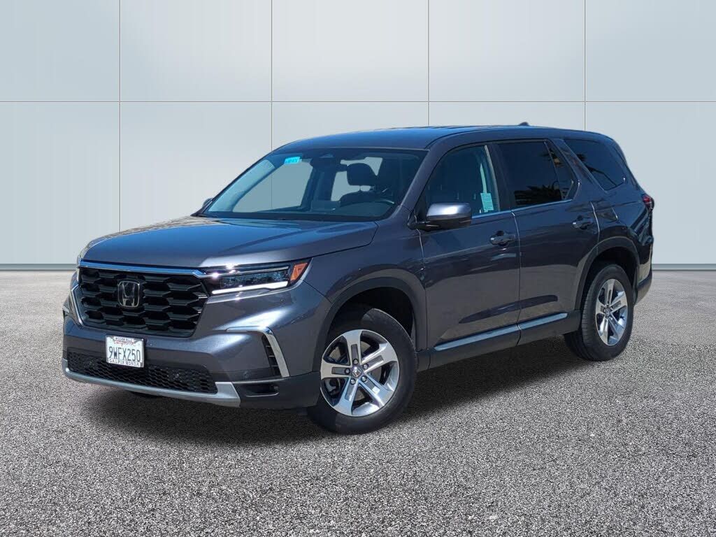 2025 HONDA Pilot