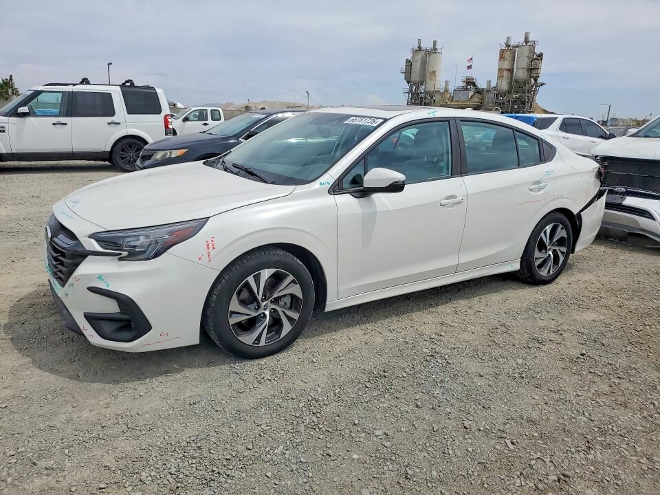 2023 SUBARU Legacy