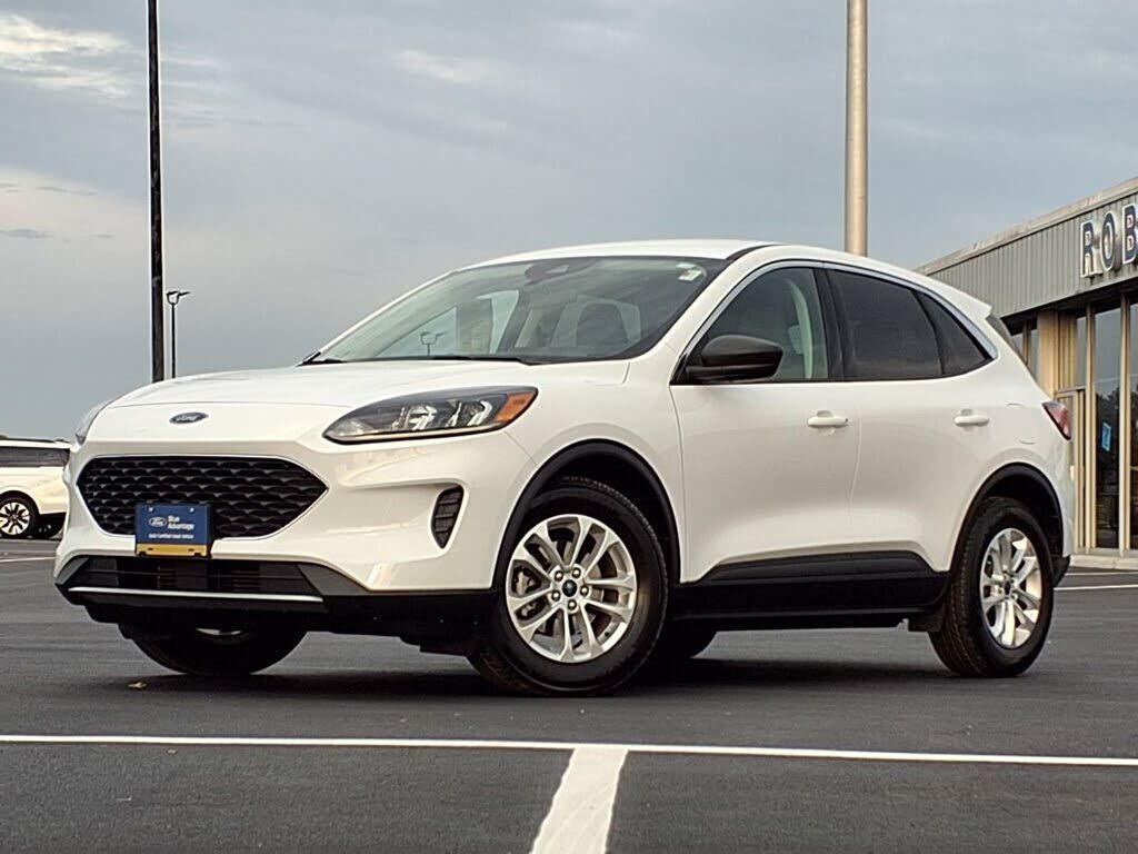 2022 FORD Escape