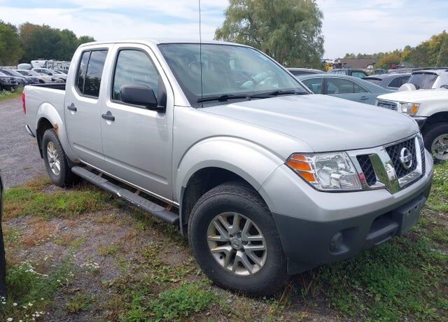 2015 NISSAN Frontier