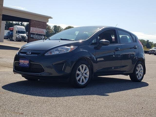2011 FORD Fiesta