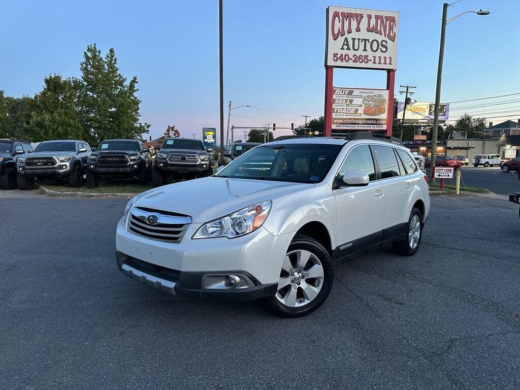2010 SUBARU Outback