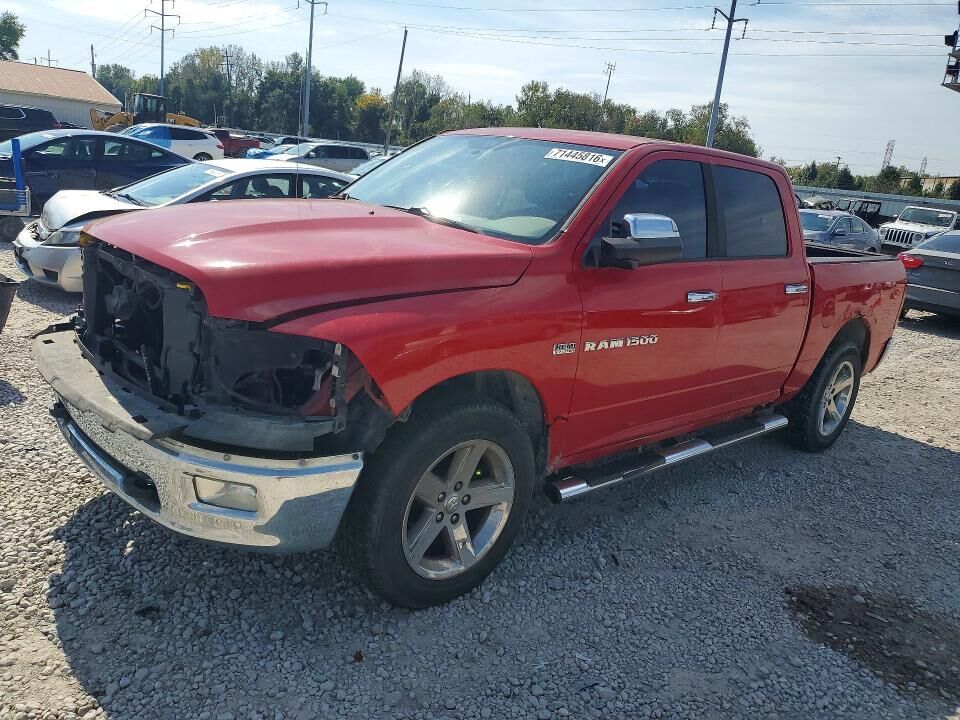 2011 DODGE Ram